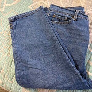 Gloria Vanderbilt Capris